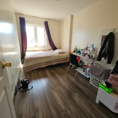 Location: Cook Road And Haynes Avenue Available: October 1st 2026 A clean and well-maintained privat...