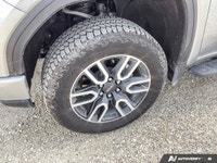 This GMC Sierra 1500 delivers a Turbocharged Diesel I6 3.0L/183 engine powering this Automatic trans... (image 9)