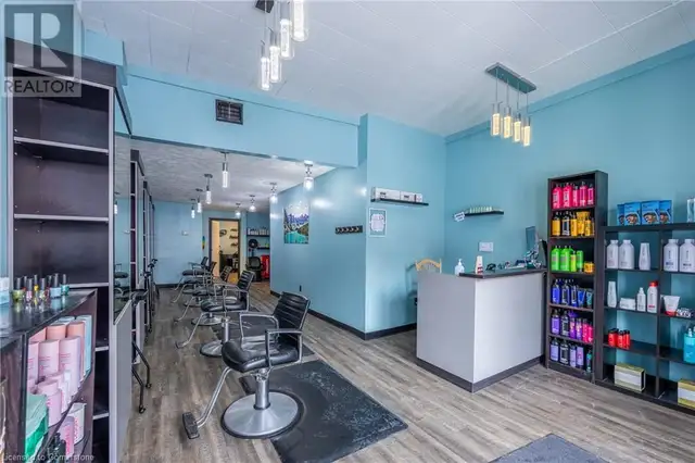 10 MAIN Street N Hagersville, Ontario62864755846530124