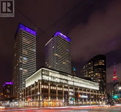 3703 - 17 BATHURST STREET Toronto (Waterfront Communities), Onta