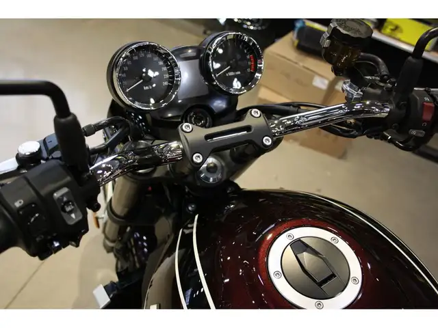 2025 Kawasaki Z900RS in Street, Cruisers & Choppers in Guelph - Image 9