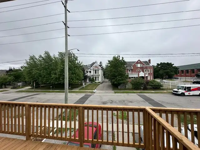 Stunning large 2 bedroom 2 level, with many upgrades in Long Term Rentals in Barrie - Image 8