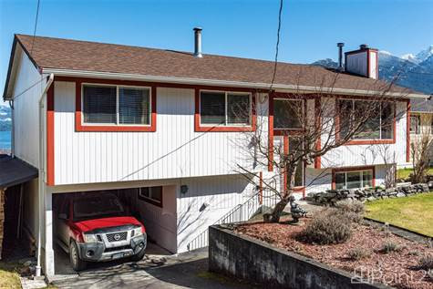 111 Seaview St in Houses for Sale in Campbell River - Image 2