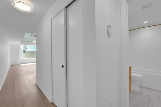 Recital IV: Spacious 1 Bedroom Apartment63838171480577120