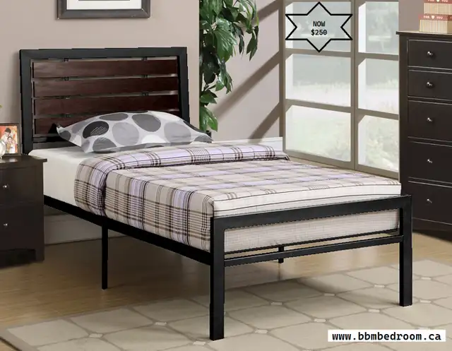 New Platform Bed, Size: Double in Beds & Mattresses in Kitchener / Waterloo - Image 3