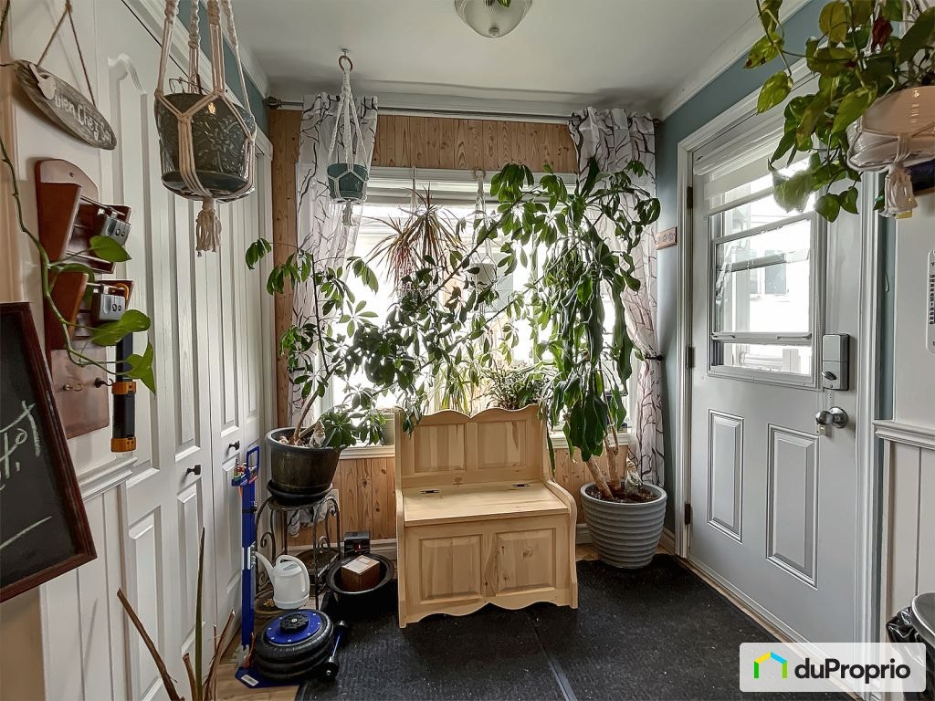 $398,000 - Duplex for sale in Chicoutimi (Chicoutimi) — photo 3