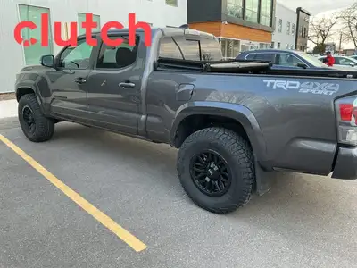 NO ACCIDENTS / CLEAN CARFAX / Front Heated Seats, Folding Rear Seats, Speed-Sensitive Volume and mor...