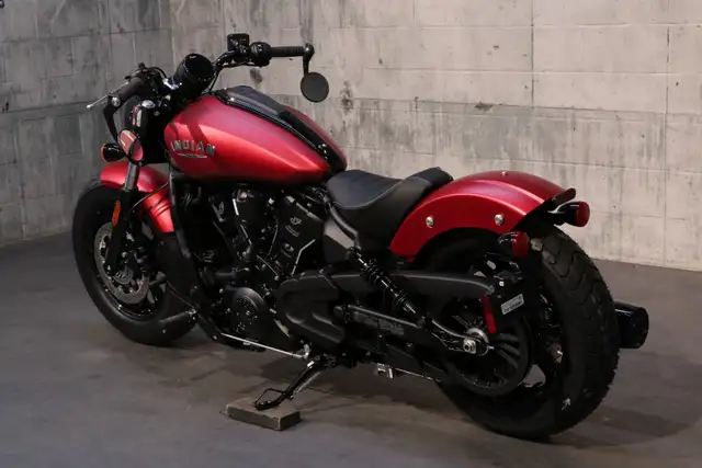 2025 Indian Scout Bobber Limited +Tech in Street, Cruisers & Choppers in Laurentides - Image 5
