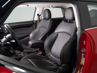 This 2022 MINI Cooper SE is a Canadian vehicle with a clean Carfax report, offering fully electric d... (image 9)