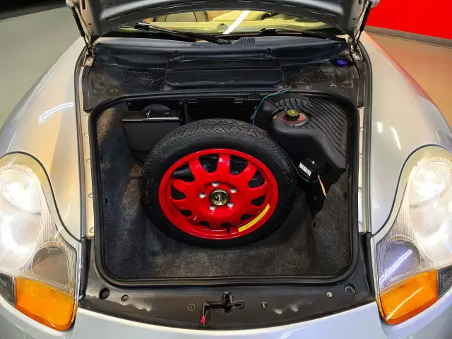1998 Porsche Boxster in Cars & Trucks in Oakville / Halton Region - Image 23