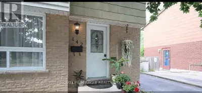 142 HILLMER ROAD Cambridge, Ontario