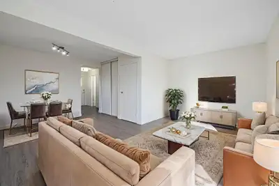 Point West Townhouses is conveniently located near West Edmonton Mall, Terra Lossa Plaza, an element...