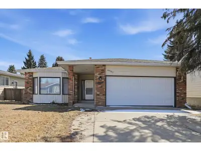 WOW! This TOTALLY RENO over 1650 sqft bungalow located in the quiet CUL-DE-SAC. Formal LIVING and DI...