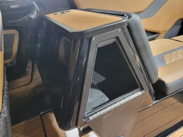 2025 Yamaha Boats 255XD in Powerboats & Motorboats in Saskatoon - Image 19