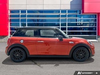 FUN, SAFE & EFFICIENT! Stunning Solaris Orange 2019 MINI Cooper S, 6-Speed Sport Automatic. 2.0L 4 C... (image 6)