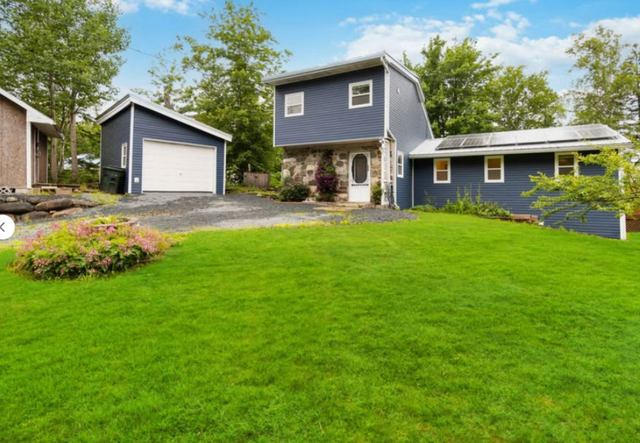 27 Crooked Lake - Stunning Lakefront Home for Rent - Short Term  in Long Term Rentals in Bridgewater - Image 3