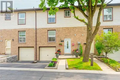 If you’ve been waiting for a home that feels right, this might be the one. 403 Ontario Street North...