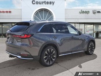 Clean Carfax! Save big on fuel with this Plug-in Hybrid! Courtesy Chrysler does it again, with the b... (image 5)