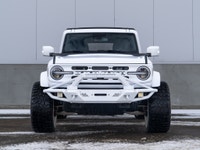 CARGET AUTOMOTIVE is thrilled to offer this 2023 Ford Bronco Outer Banks with the Sasquatch Package,... (image 3)