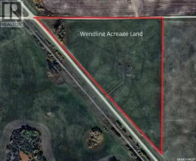 Nearly 30 acres of endless Saskatchewan prairie, breathtaking skies, and unmatched tranquility—ready...