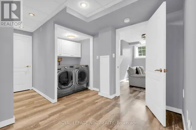 725 PARKDALE AVENUE Fort Erie (Crescent Park), Ontario in Houses for Sale in St. Catharines - Image 28