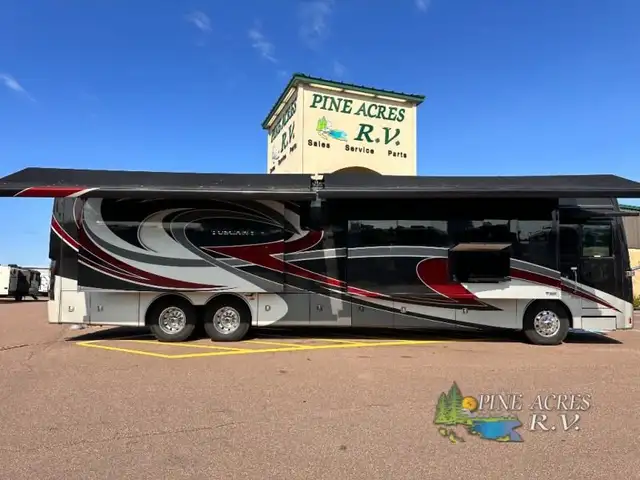 2019 Thor Motor Coach Tuscany 45MX only 020,049 Miles in RVs & Motorhomes in Moncton - Image 2
