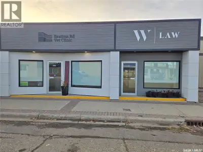 Seize this business opportunity with this fully renovated building! The design on one side of the bu...
