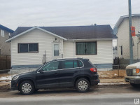 10532 79 ST NW Edmonton, Alberta