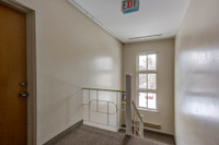 Description Property Amenities Underground parking Outdoor parking Laundry facilities On-Site Manage... (image 4)