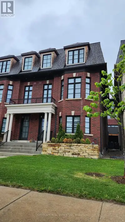 78A THOMAS STREET Mississauga (Streetsville), Ontario