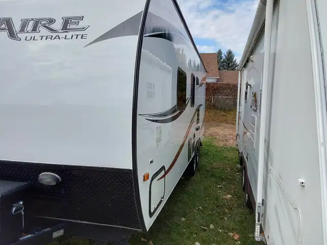 Roullotte a vendre in Cargo & Utility Trailers in Laval / North Shore - Image 11