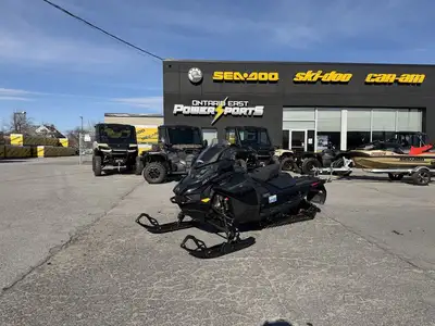 Bought brand new here and never used. 8 km 2023 Ski-Doo Renegade X-RS 850 E-TEC Ice Rip. XT 1.25_7.2...