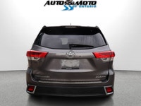 SAFETY INCLUDED LOCAL ONTARIO CAR 21 SERVICE RECORDS 7 PASSENGER GREAT CONDITIONS Very Clean AWD Toy... (image 4)