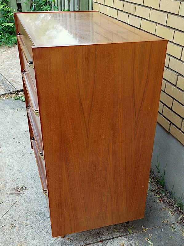 Mid Century Modern Dresser by Pepplers Dressers & Wardrobes