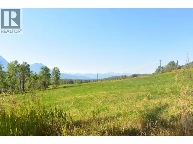 6035 OLD BABINE LAKE ROAD Smithers, British Columbia in Houses for Sale in Smithers - Image 39