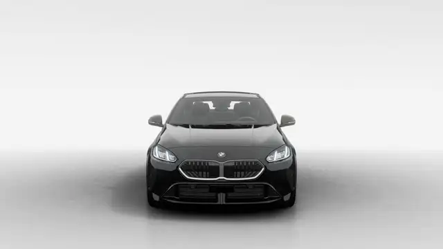 2026 BMW 2 Series 228 xDrive | Maintenance planifiée sans in Cars & Trucks in City of Montréal - Image 4