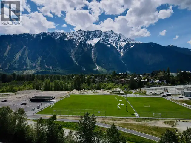 7505 PEBBLE CREEK DRIVE Pemberton, British Columbia in Land for Sale in Whistler - Image 18
