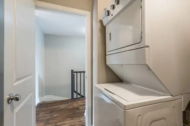 2 bedroom Townhouse for rent at 220-266 Livery St, Stittsville in Long Term Rentals in Ottawa - Image 12
