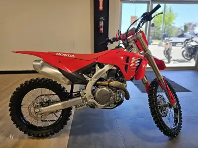 Welcome to GP Motorsports!. Honda CRF450R Competition Dirt BikeThe Honda CRF450R has been turning he...
