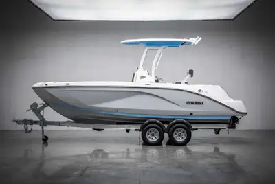 YAMC0276B424 Yamaha FSH 22 pieds, un excellent bateau de pêche � console centrale, parfait pour les...