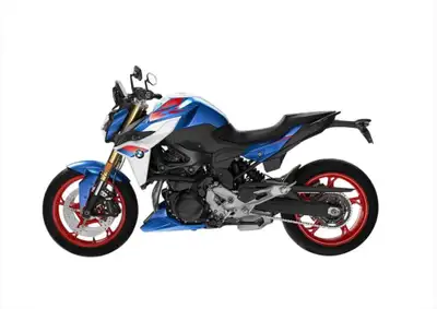 2025 BMW F900R Come and meet our experts at Gabriel BMW Moto / Moto International, your dealer in Mo...