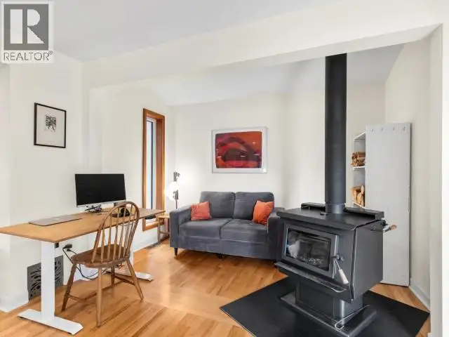6 CHALET CRESCENT Whitehorse, Yukon in Houses for Sale in Whitehorse - Image 16