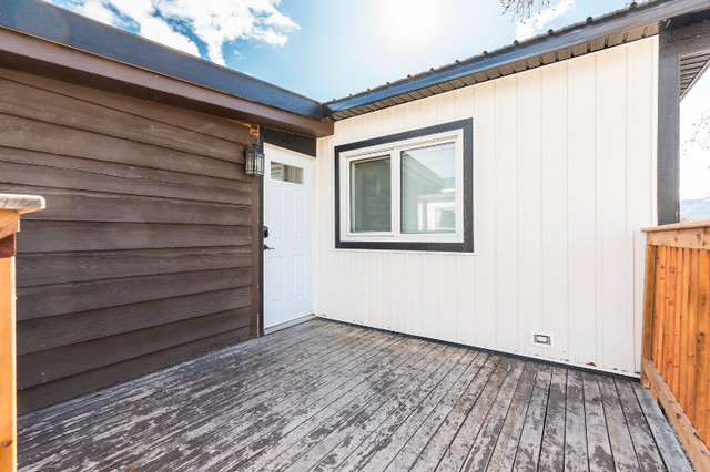 Beautifully Renovated, Turn Key Mobile home! - Felix Robitaille® in Houses for Sale in Whitehorse - Image 4