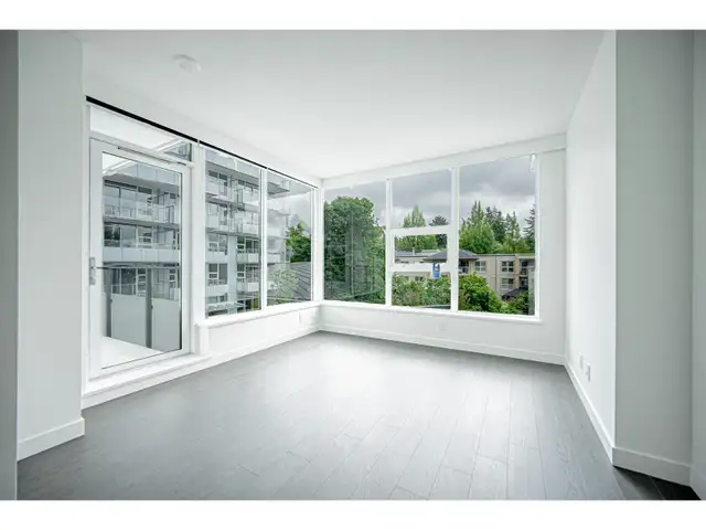502 13768 100TH AVENUE Surrey, British Columbia62863312479875123