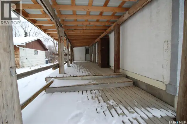 513-515 2nd AVENUE S Simmie, Saskatchewan in Houses for Sale in Swift Current - Image 30