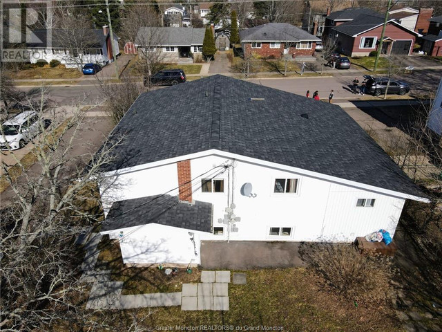 214 Edgett AVE Moncton, New Brunswick in Houses for Sale in Moncton - Image 3