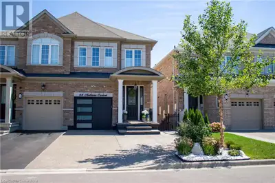 64 NARBONNE Crescent Unit# Upper Hamilton, Ontario