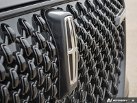 Cooled Leather Seats, Dynamic Handling Package, Full Rear Console! Everything about this 2025 Lincol... (image 9)
