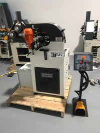 Pipe sander and tube polishing machine with feeder:  BT 114 S