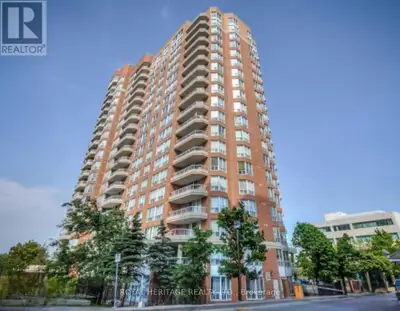 Welcome to this lovely bright corner unit with nice views of the city. A spacious 1250' bright sun f...